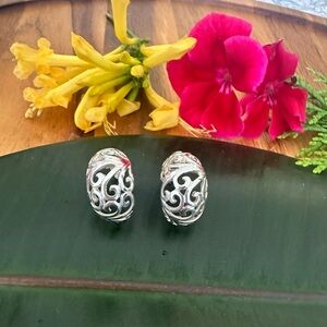 Vintage Elegant sterling Silver 925 Filigree Earrings